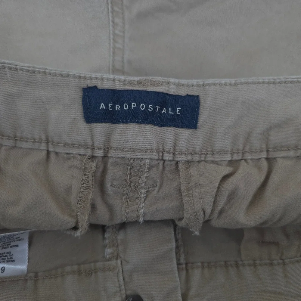 Aeropostale Khaki Shorts Size 6